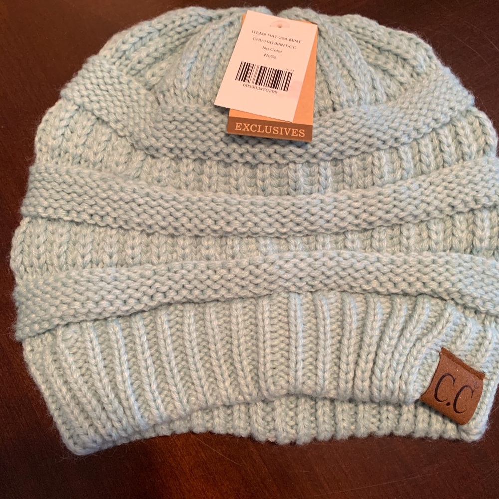 Hat and scarf set